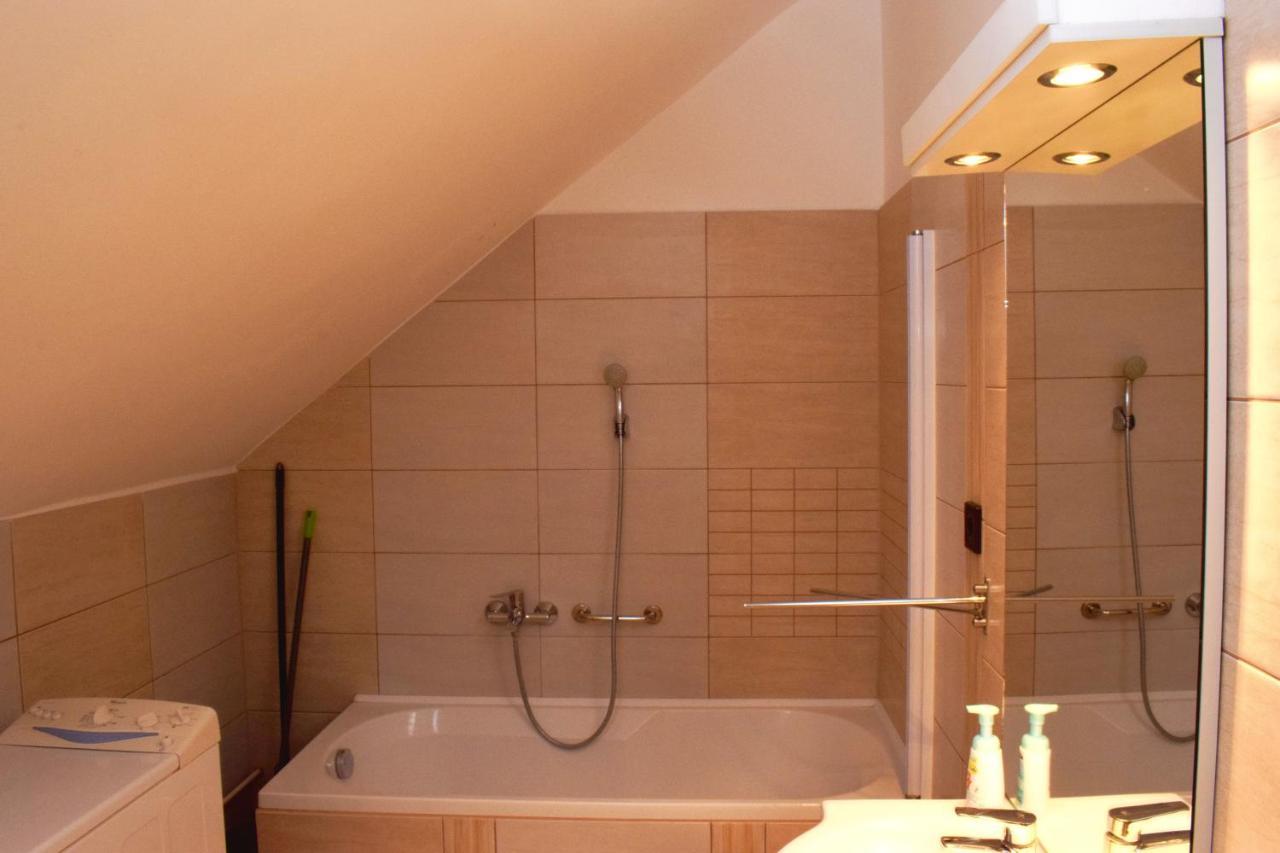 Relax Apartman ザラカロシュ エクステリア 写真